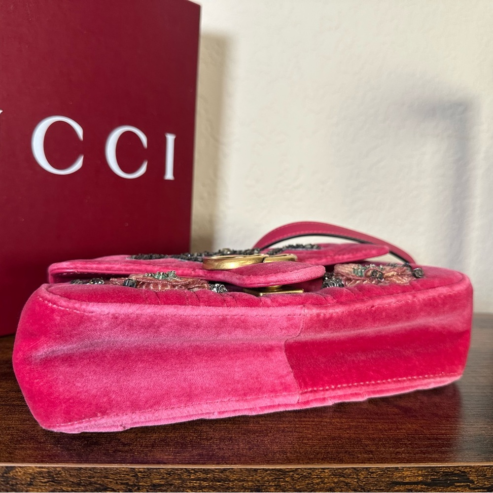 Authentic Gucci Pink Velvet GG Marmont Floral Embellished Crossbody Bag - Picture 8 of 12